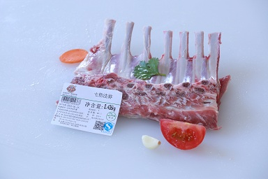 谈球吧综合:特写:一把盐煮出草原香苏尼特羊肉飘香广州